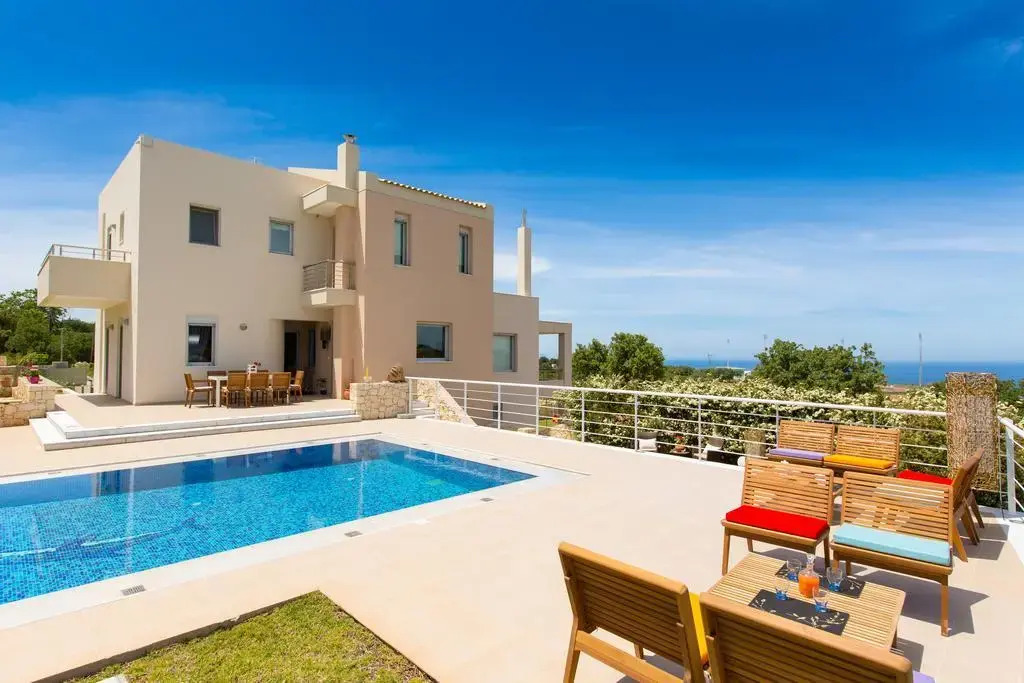 Villa Victoria - A Private Family Gem