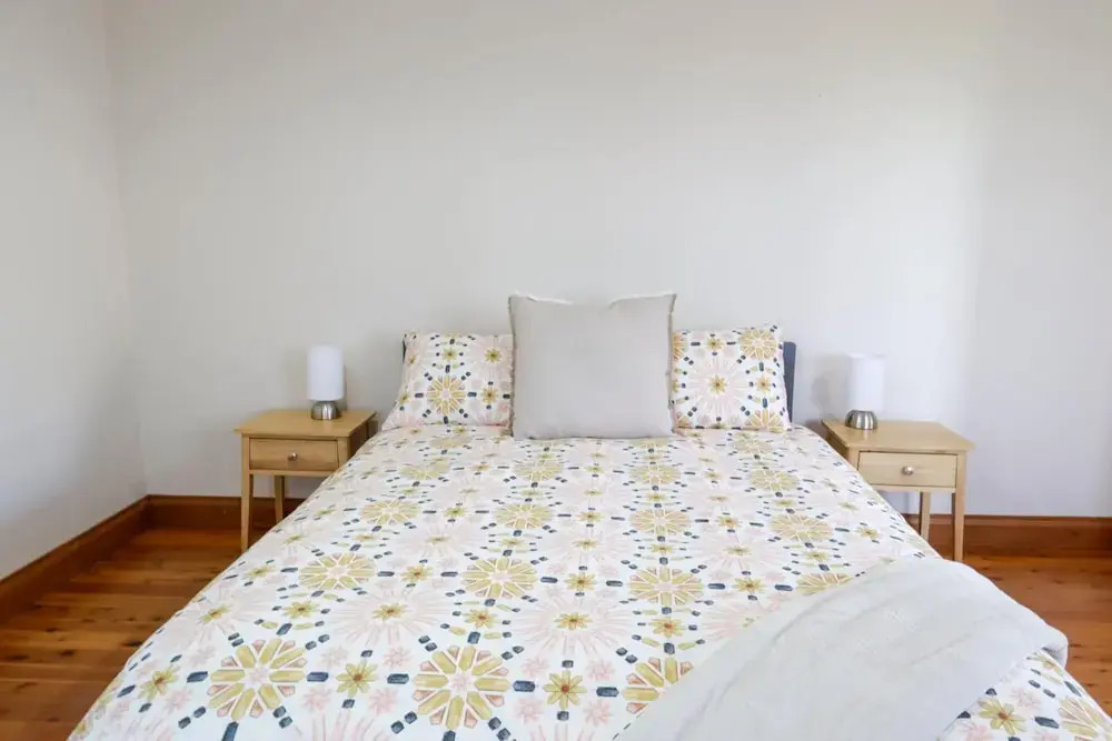 Spacious 3-bed Home in Central Tenterfield