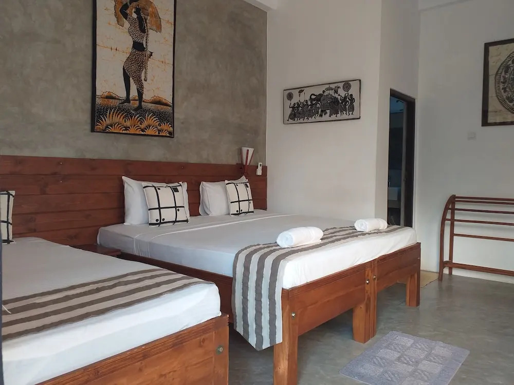 Green Wood Villa Negombo