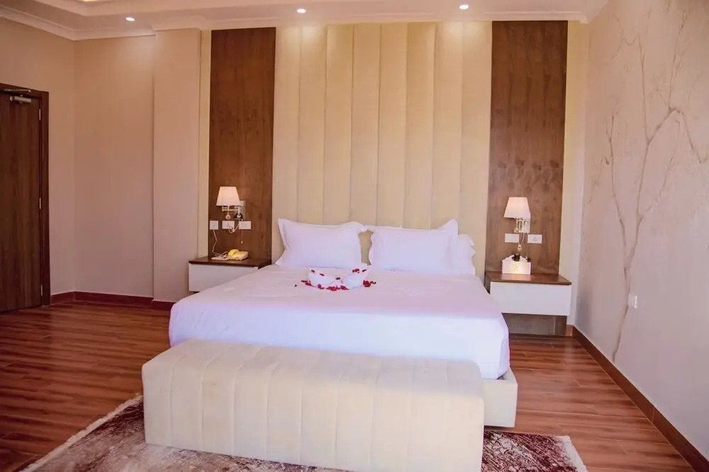 naflet hotel