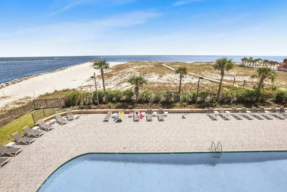Grand Pointe 310 Panoramic Views Huge Balcony
