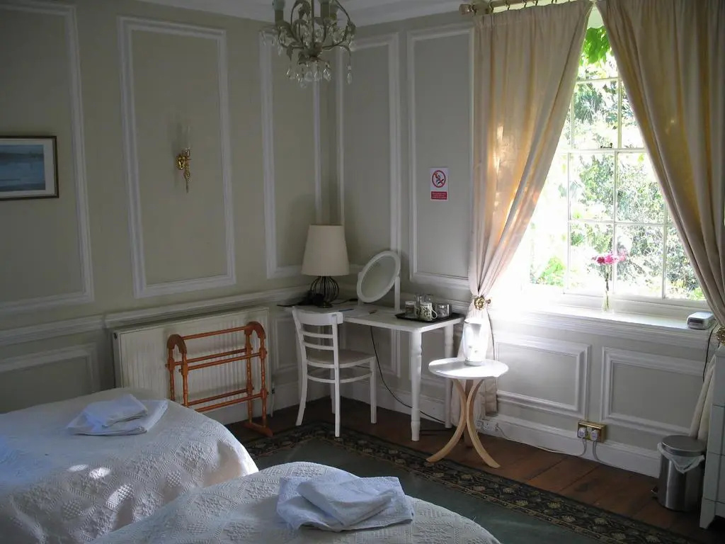 Rothmans B&B