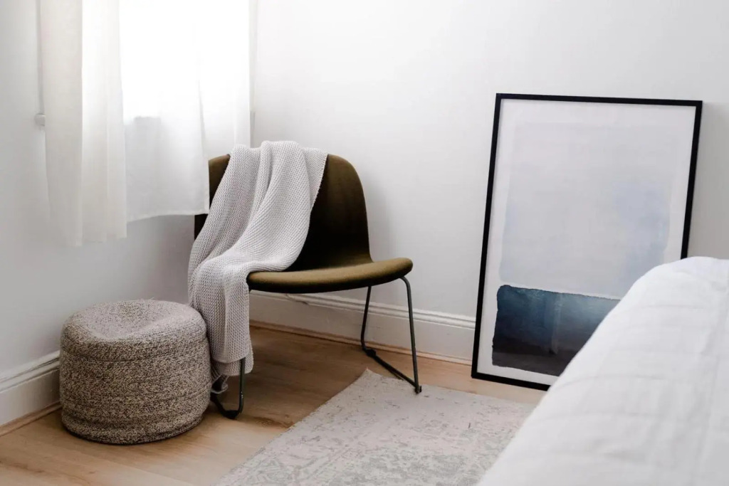 Your home on Smith St Collingwood (With Parking)