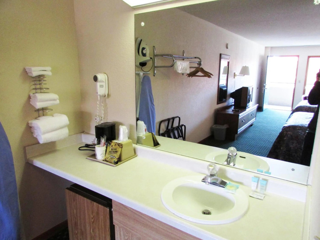 Arbors at Island Landing Hotel & Suites