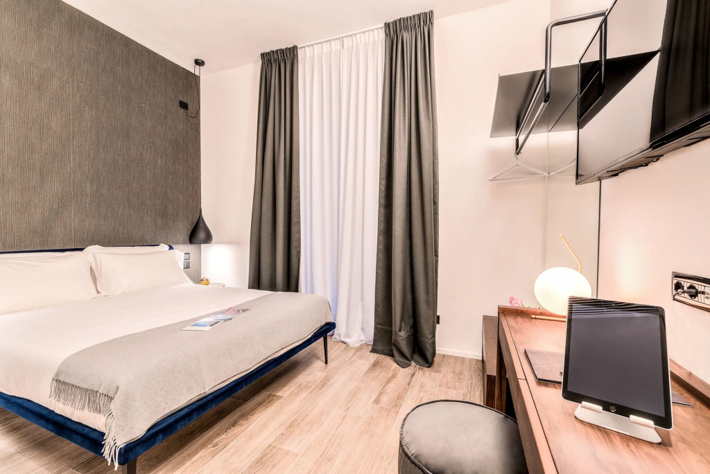 La Spezia by The First - Luxury Rooms & Suites