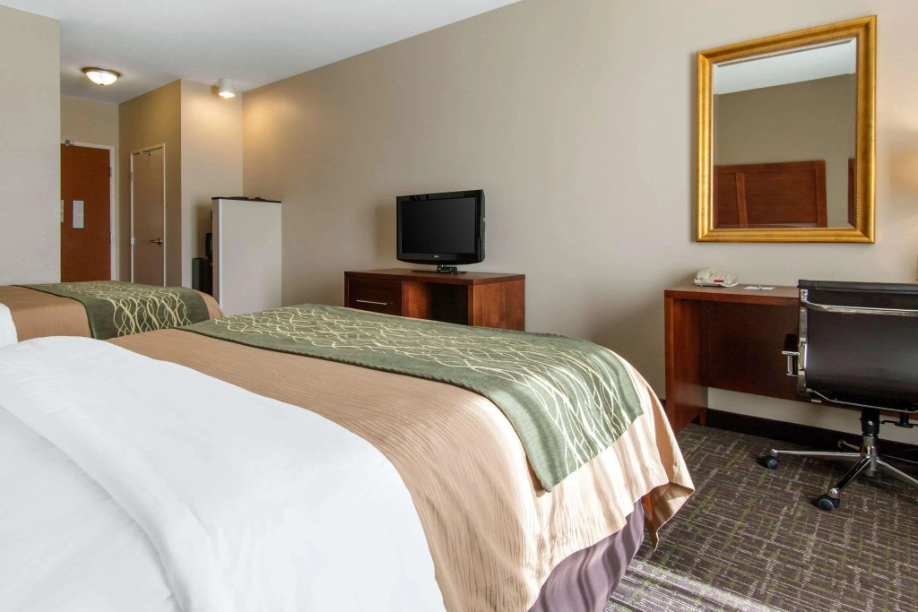 Comfort Inn & Suites Norman near University
