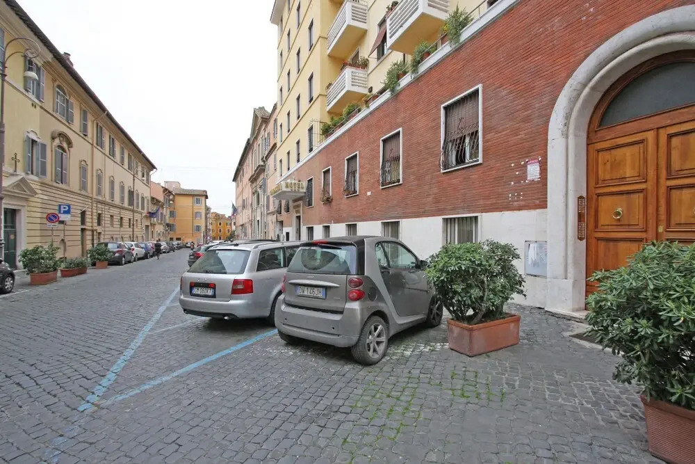 Travel & Stay - Sforza