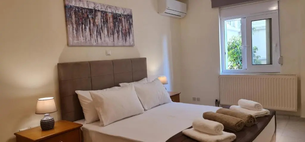 Chrisele House, 100m from Kalamaki Beach, Chania