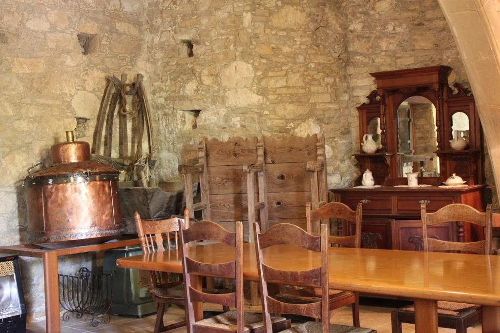 Moustos Traditional House