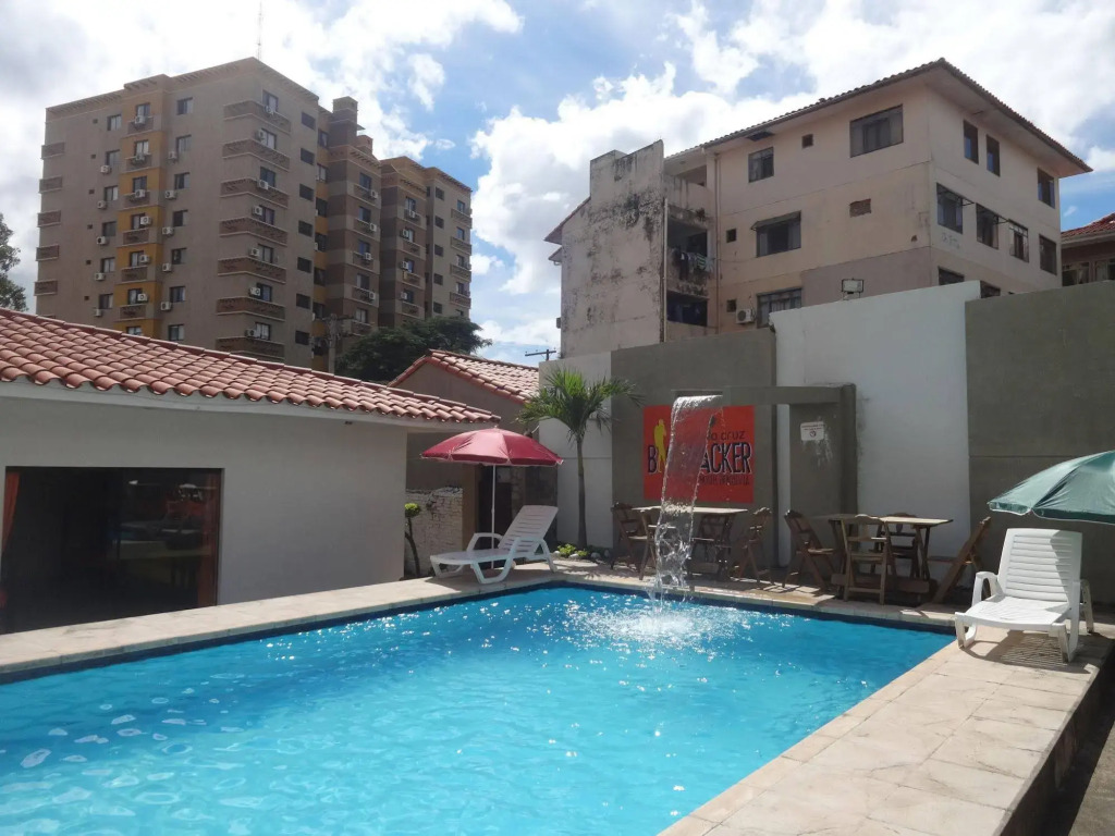 Santa Cruz Backpacker Hostel
