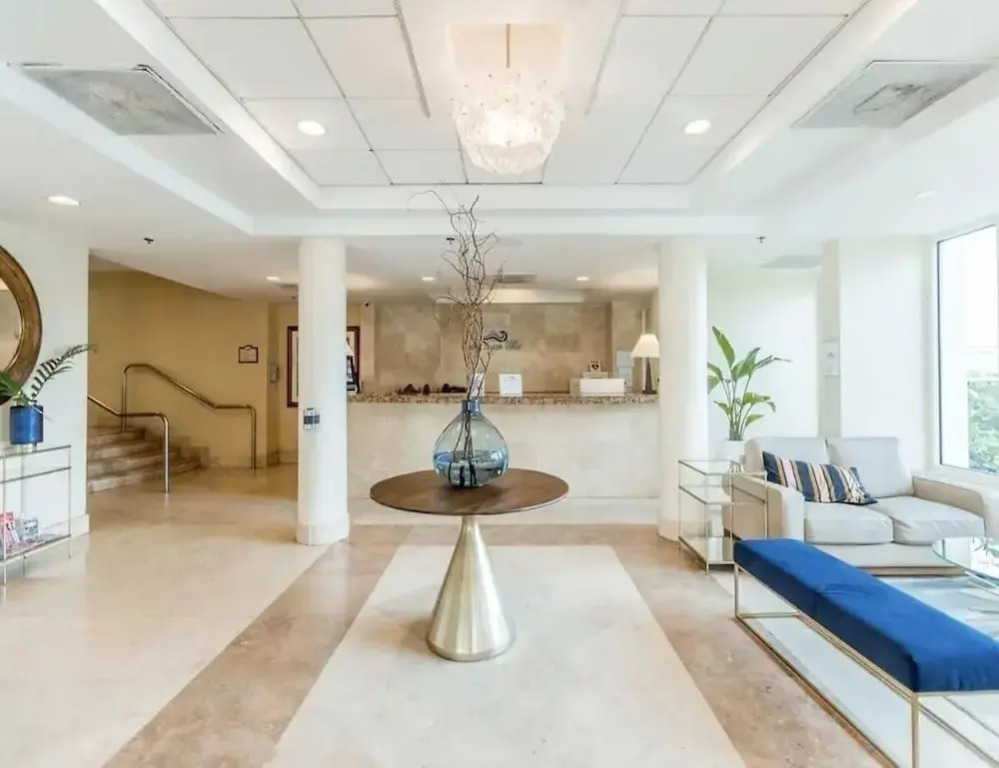 Condado Lagoon - Lux Waterfront Studios