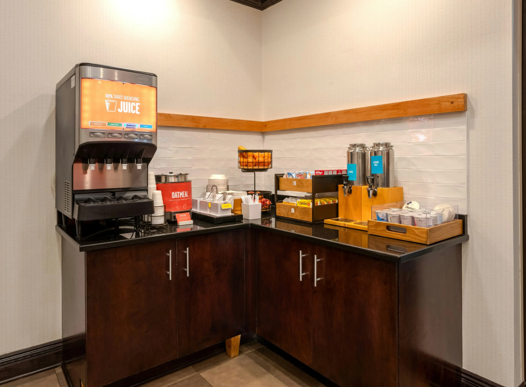 Hampton Inn Buffalo-South/I-90