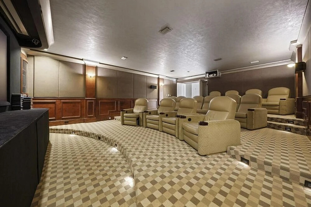 Villa Blanco by Five Star Properties