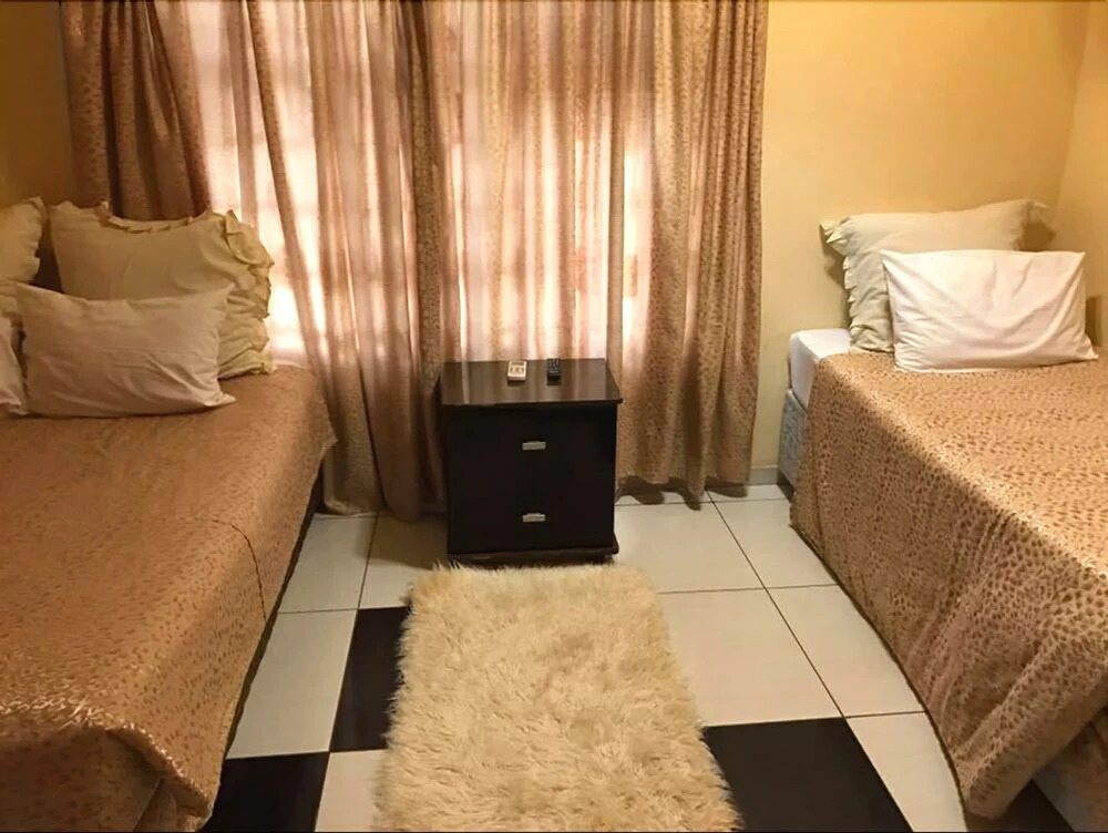 Jasy Guest House