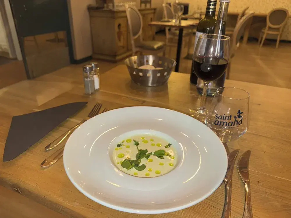LOGIS-Hôtel-Restaurant La Gentilhommière