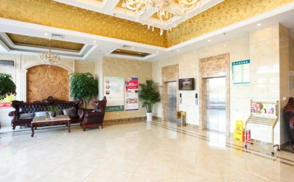 GreenTree Inn JiangSu TaiXing Huangqiao Town Government Express Hotel