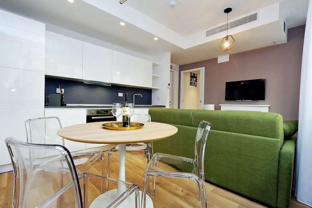 FlaviaDesign City Suites Rome by Halldis