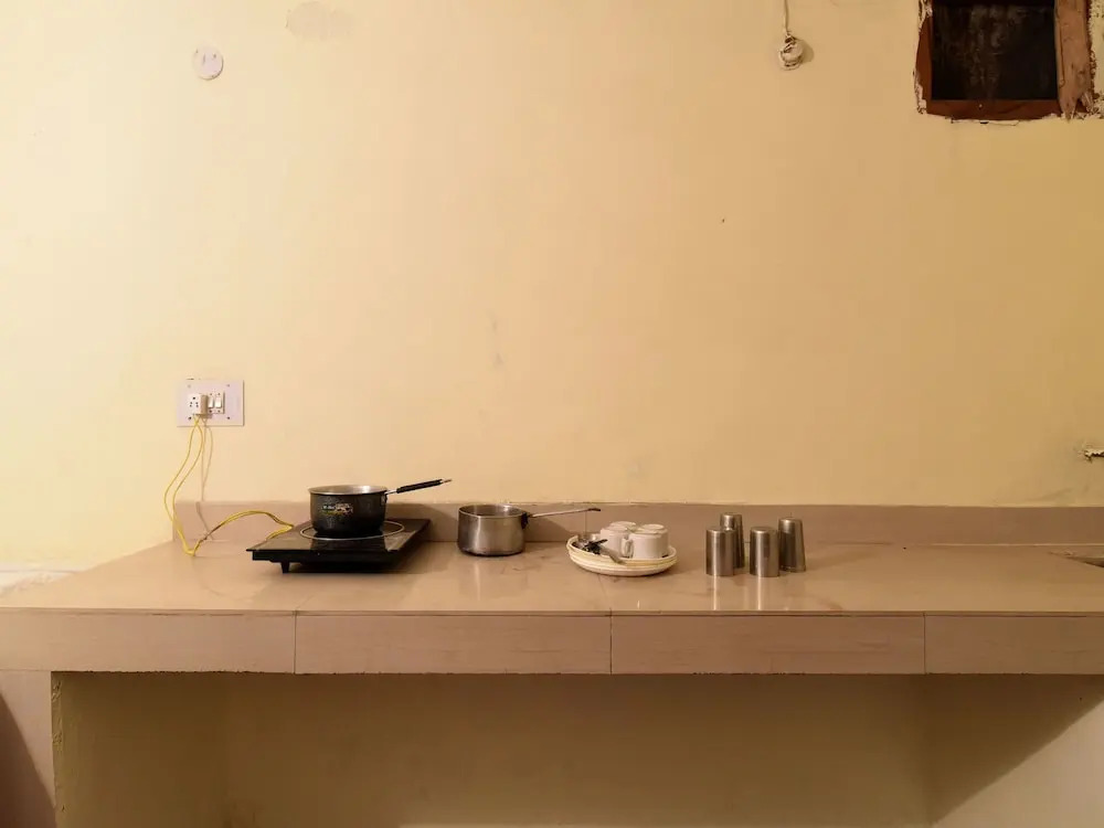 OYO 13871 Home Studio Cottage Kanyal Road