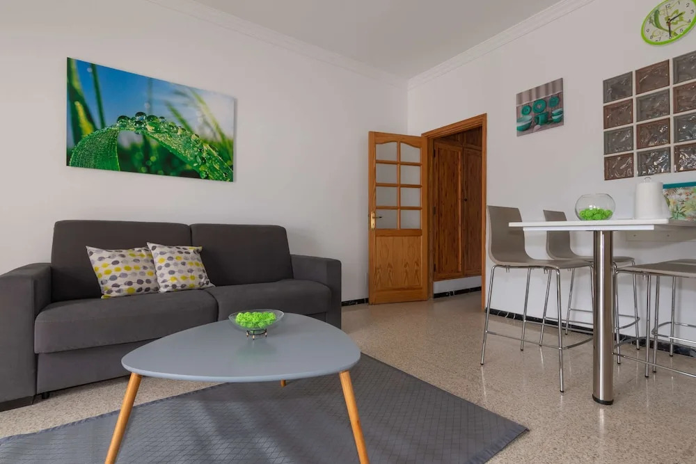 Casa de Vacaciones con Piscina Compartida I