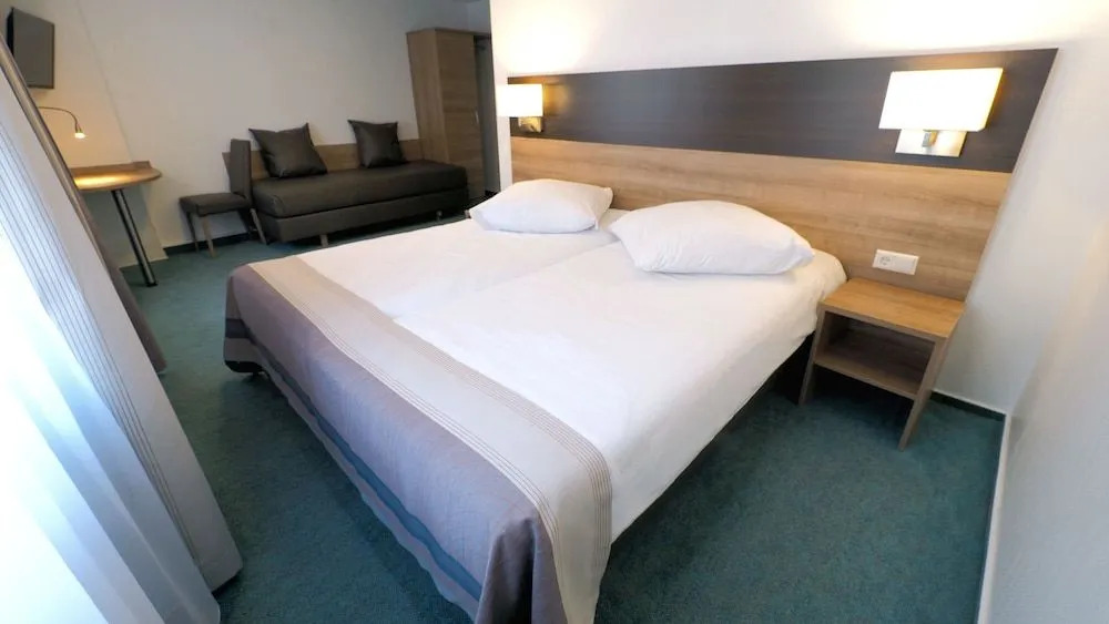 Hotel Goldener Hirsch Mosbach