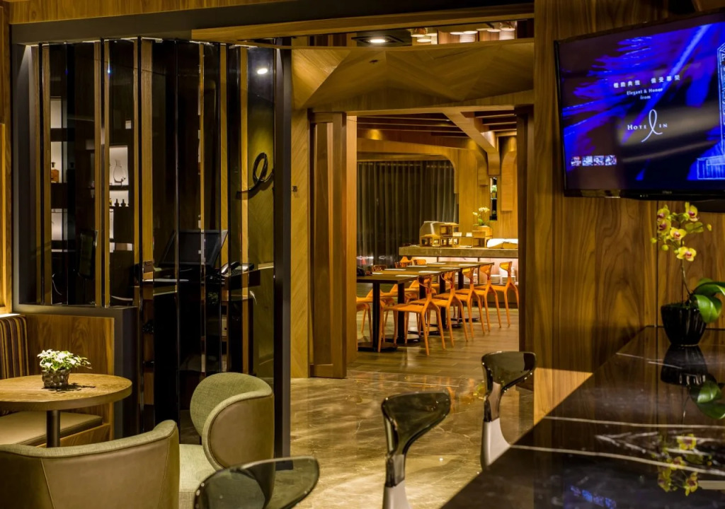 Hotel In