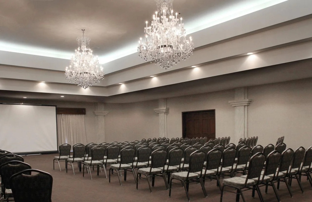 Wedgewood Resort