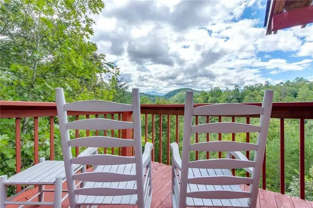 Eagle Ridge - Three Bedroom Cabin