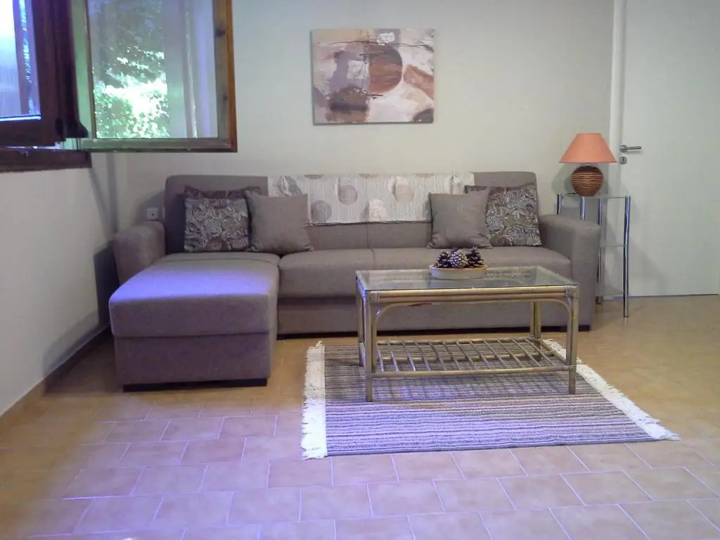 Beachfront Home For 4, Kalifteri Beach, Afissos