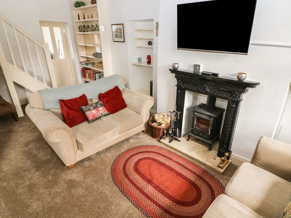 Honey Cottage