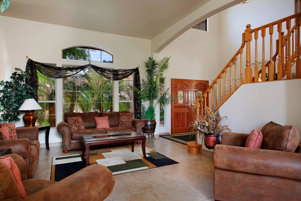 Private Vacation Homes - Scottsdale