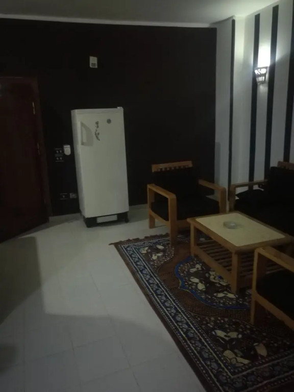 Queen Hostel