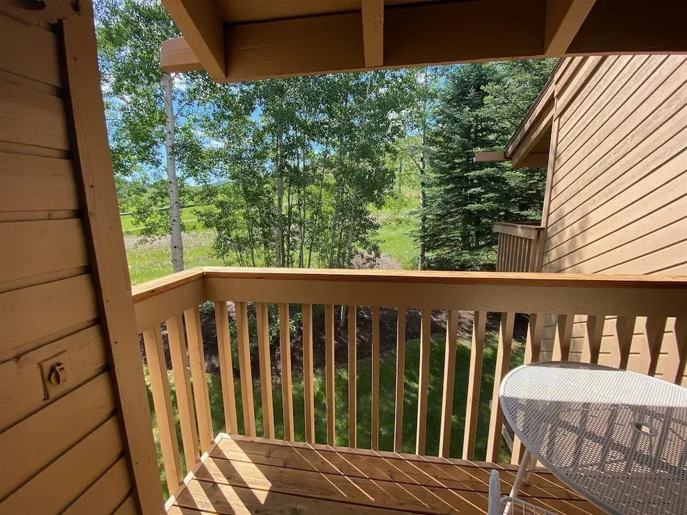 Snow Creek 1553 - Ski-in/ski-out + Pool & Hot Tub