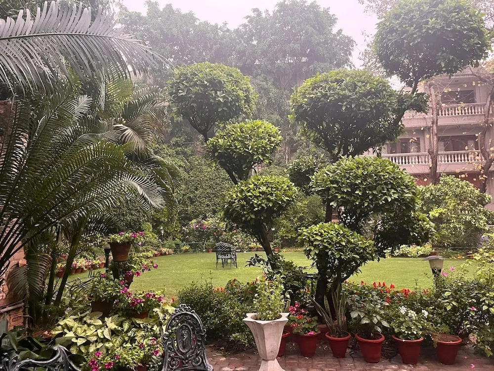 The Estate Villa