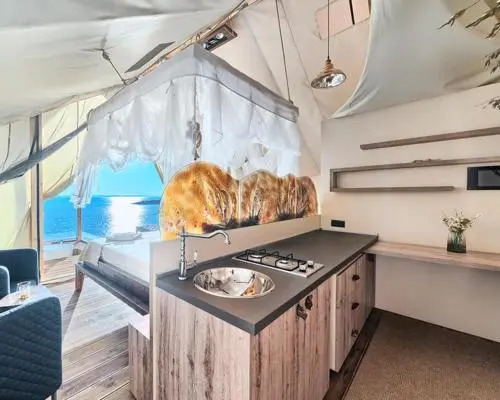 Golden Haven Luxe Glamp Resort