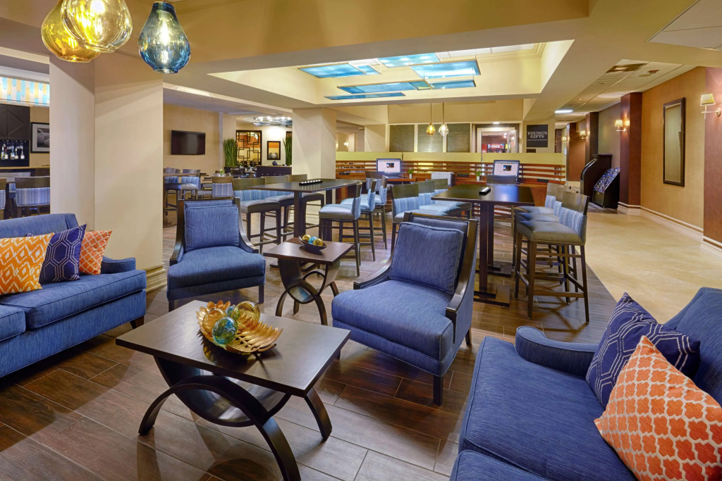 DoubleTree by Hilton Orlando Downtown