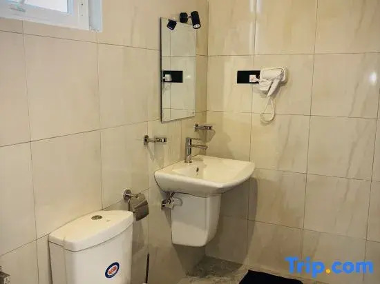 Nirosha Guest House