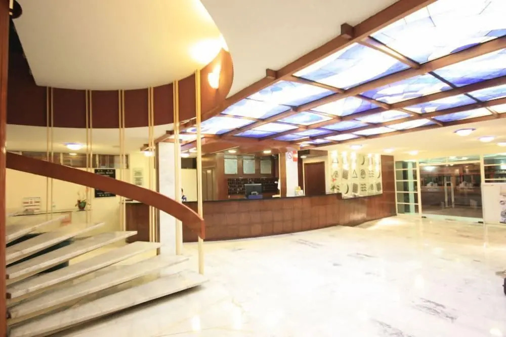 Hotel Mary Celaya