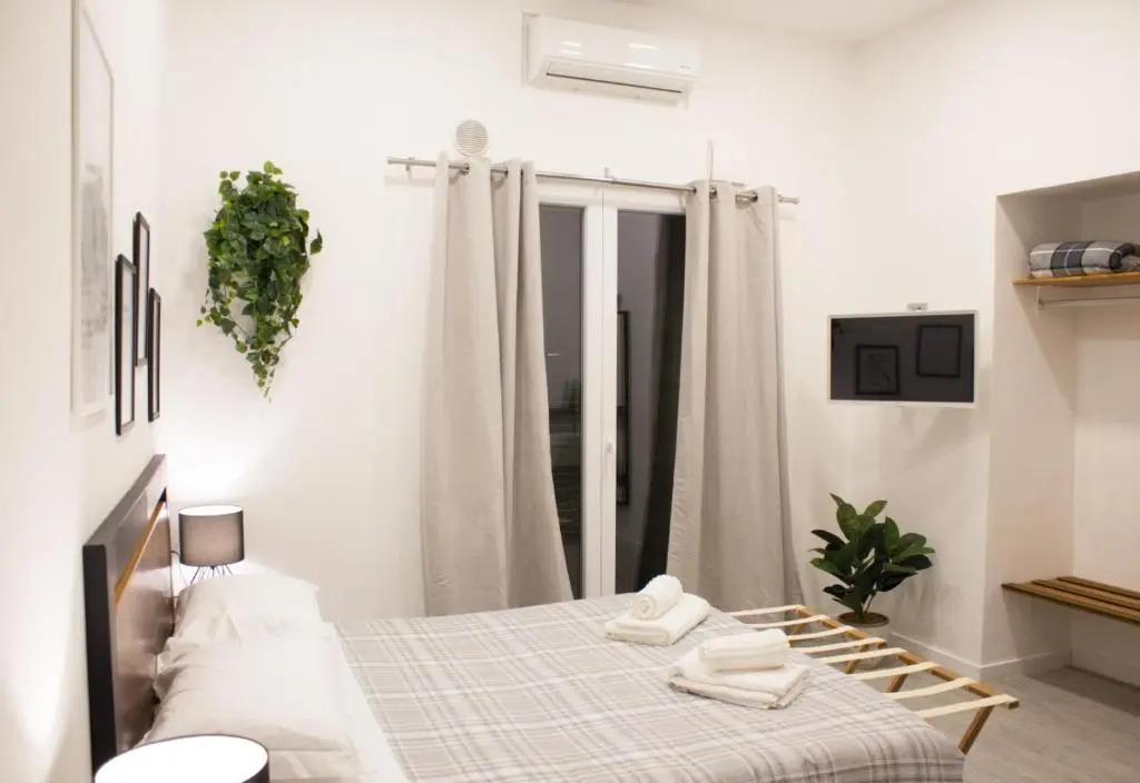 Megaride Apartment