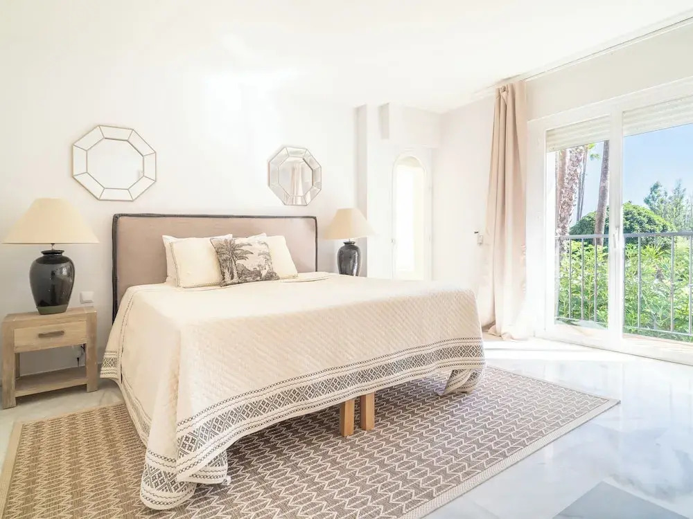 Sanders Beach - Stunning Villa Near Puerto Banus