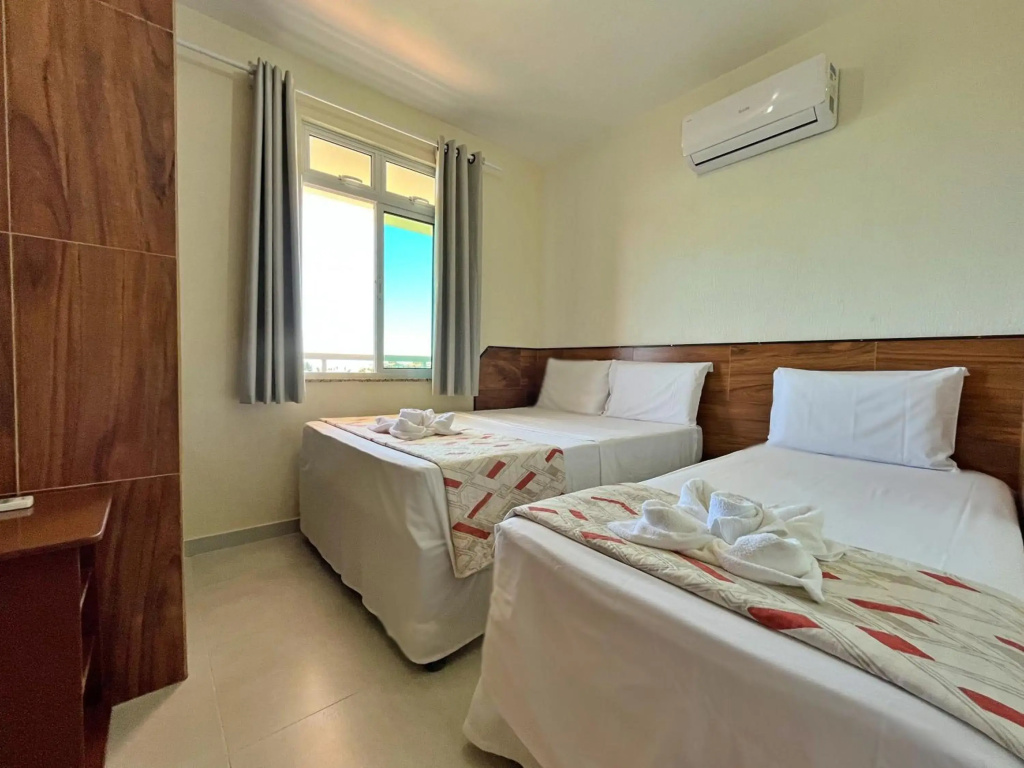 SAN GIACOMO RESIDENCE I Apartamentos e coberturas dúplex para até 10 pessoas TEMPORADA amigos, famílias e empresas IMÓVEIS climatizados, COZINHA COMPLETA, smart tv e 100MB, COND tranquilo, CHURRASQUEIRA, playground, GARAGEM, próx PRAIA e PARQUE AQUÁTICO
