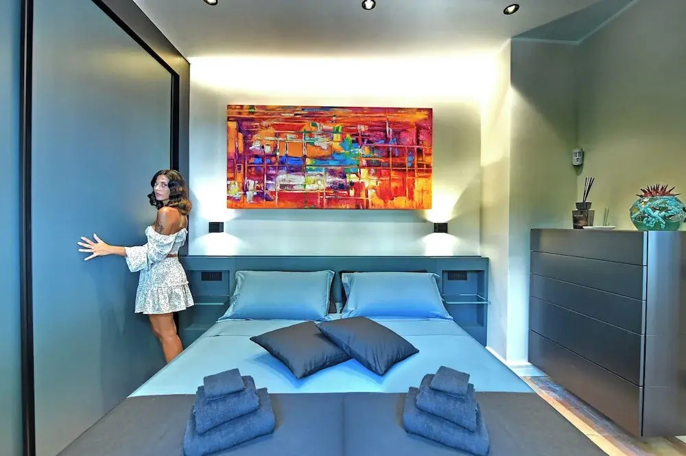 Mira Suite