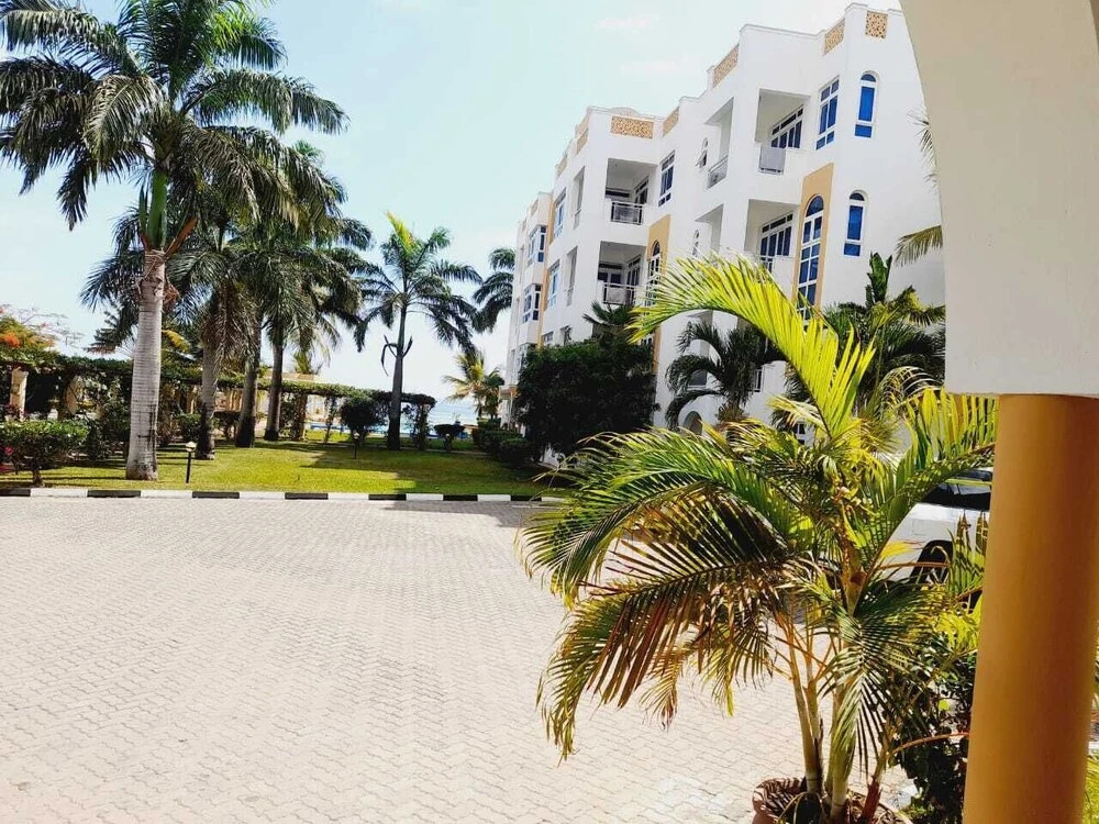 Lux Suites Dofils Almasi Apartments