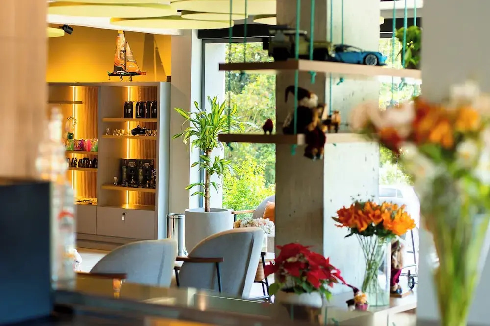 Liwe Hotels