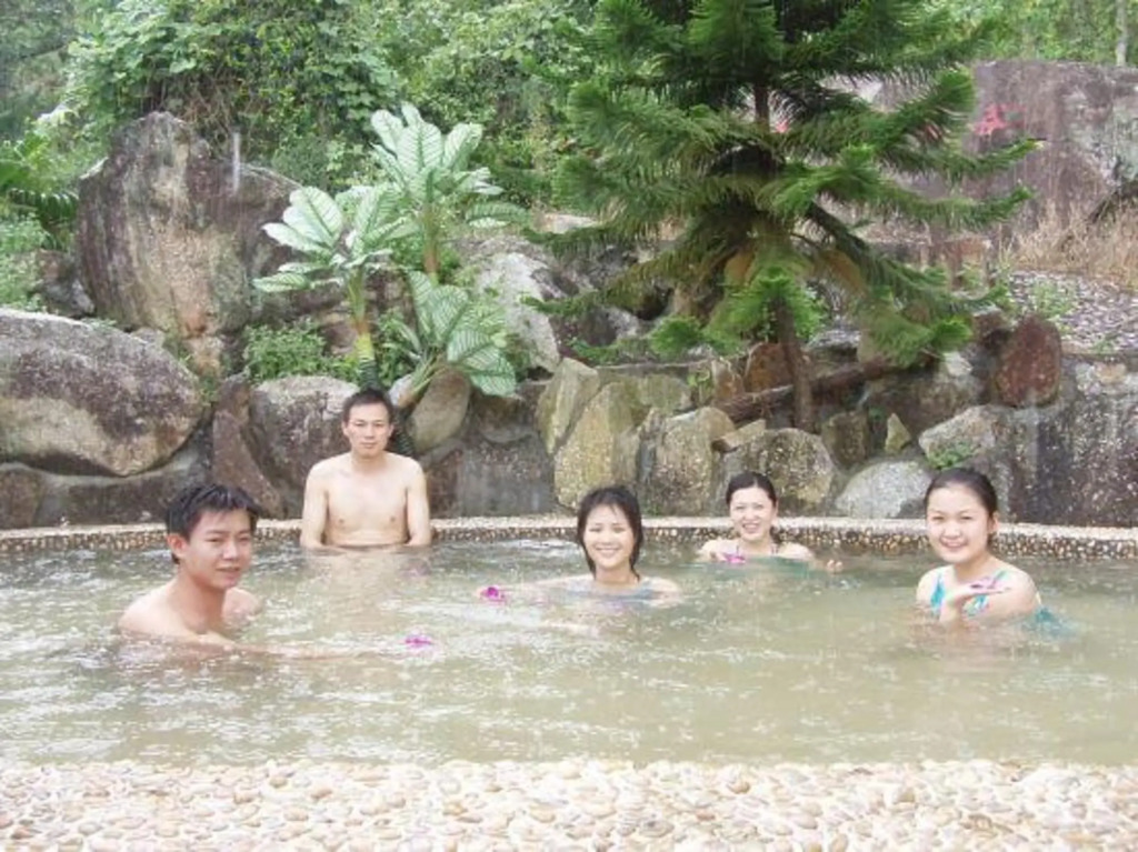 Huguang Holiday Hotel