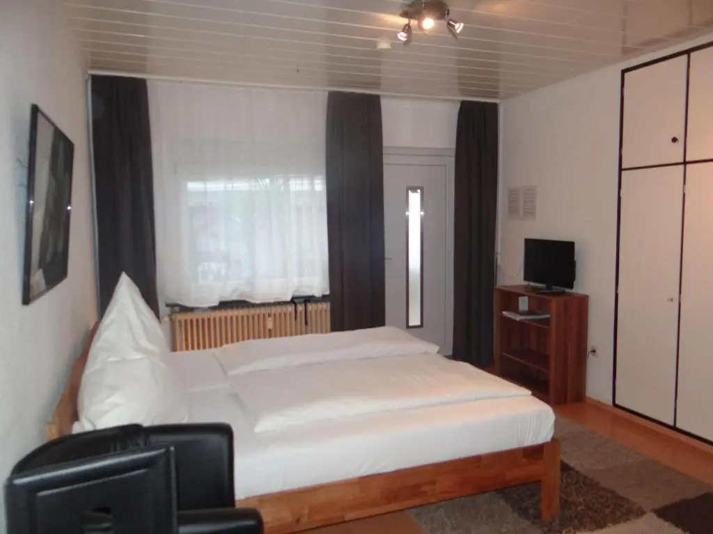 Apartment-EG-06