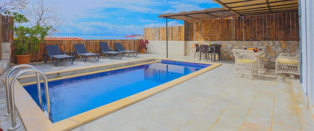 Villa Mor 1 Gökseki