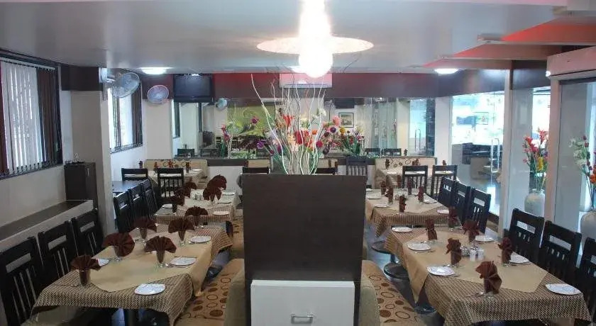 Hotel Tushar Executive