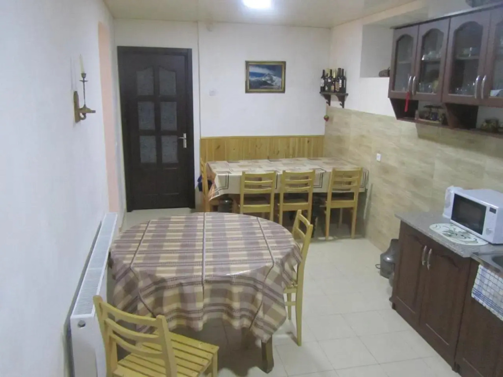 guest house lela rezo