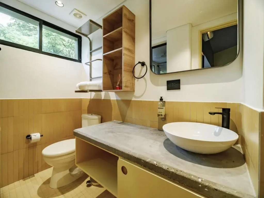 The Somos Flats Provenza