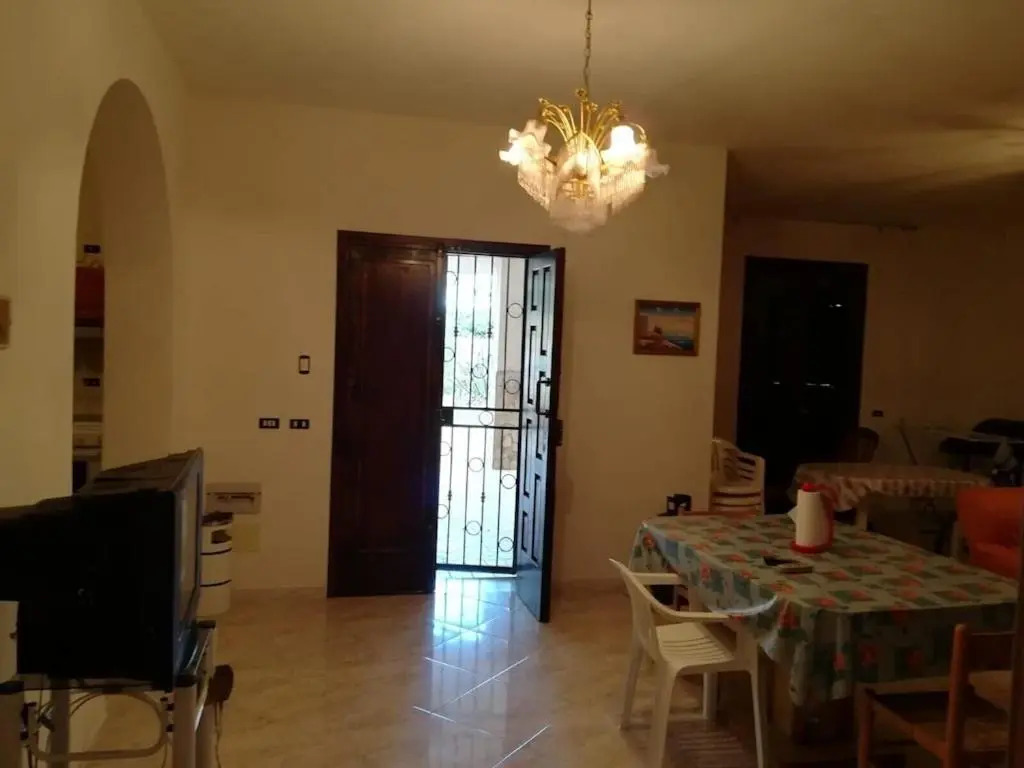 Villa singola a 1300 mt dal mare